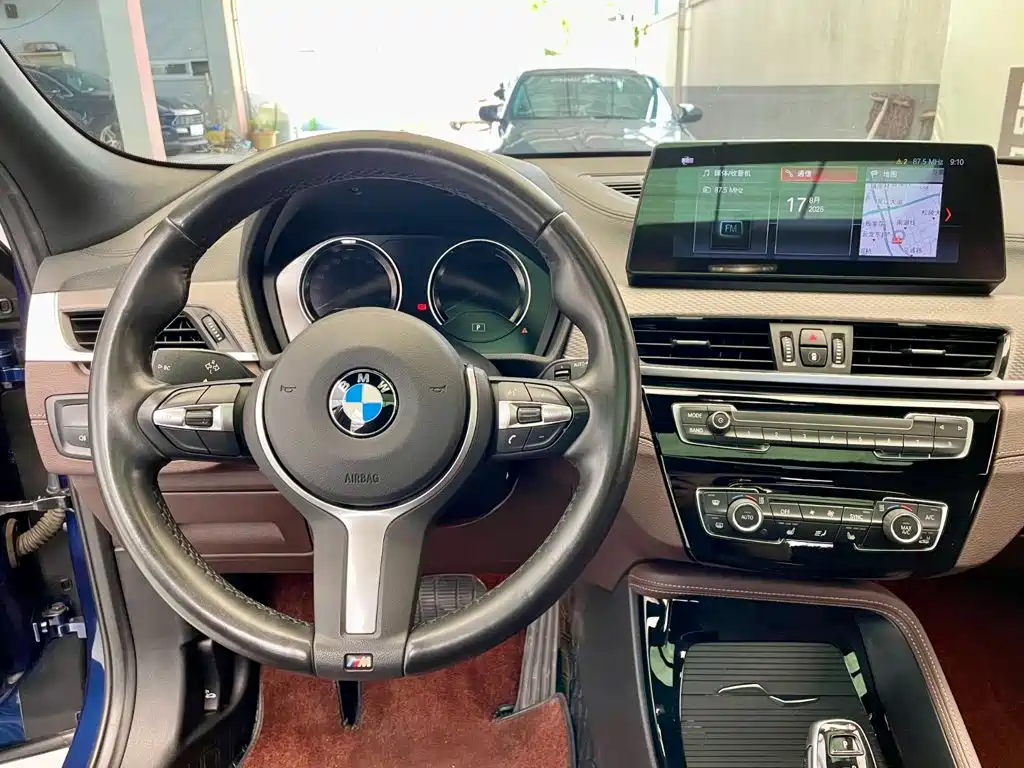 BMW X2 2019 2020 sDrive25i Premium M Off-Road Package