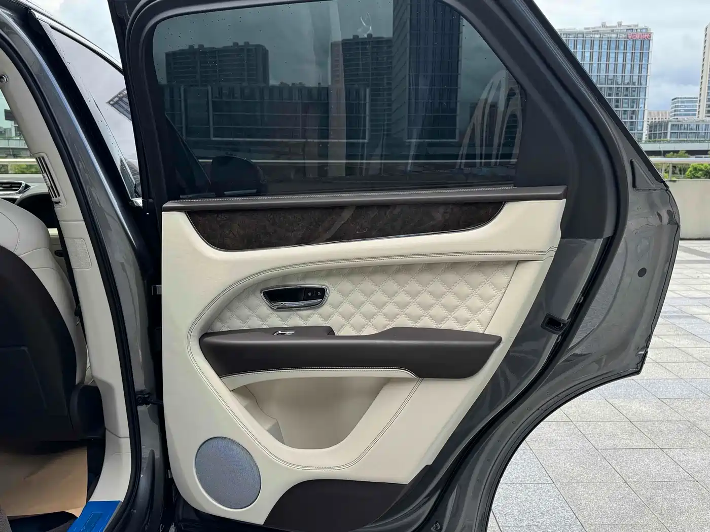 Bentley Bentayga Hybrid 2024 2021 3.0T PHEV