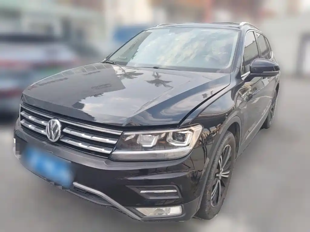 Фото 3 - Volkswagen Tiguan L