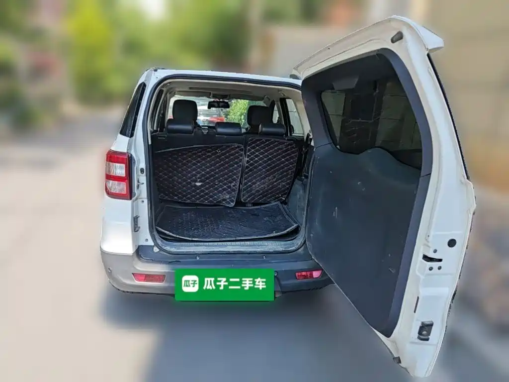 BAIC Huansu S2 2016 2014 1.5L Manual Luxury (China IV)