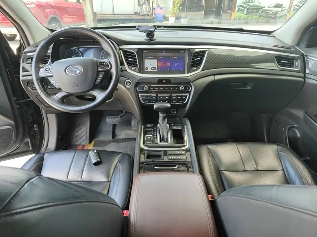 GAC Trumpchi Trumpchi GS7 2019 2017 320T 2WD Luxury Smart Connect