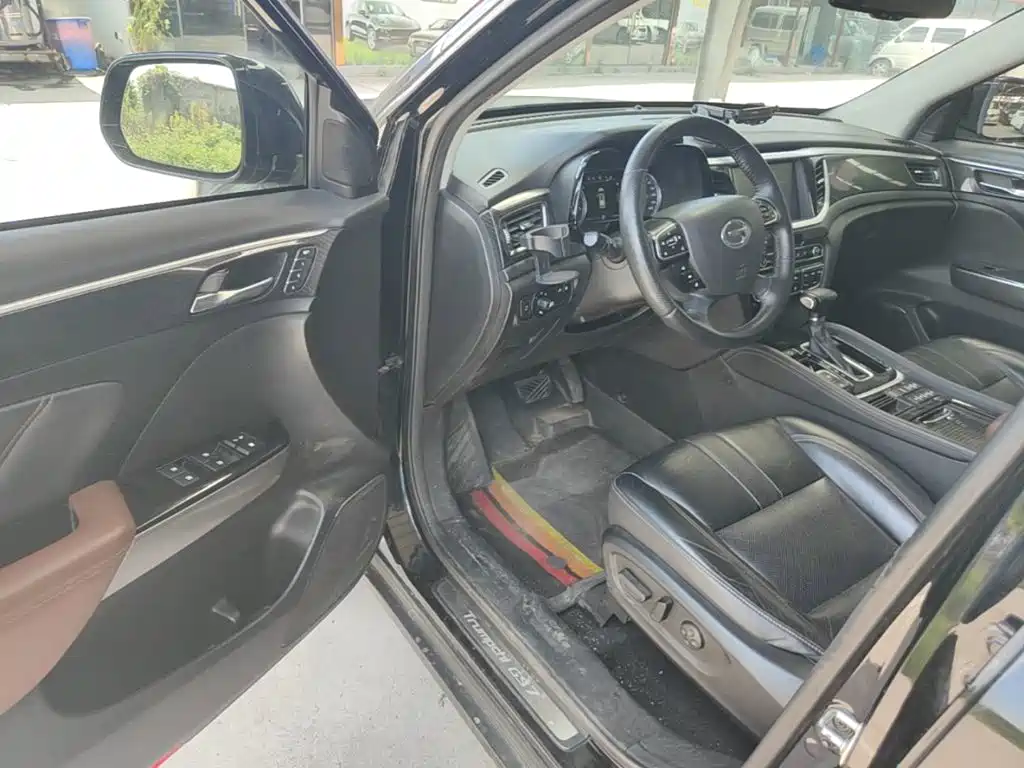 GAC Trumpchi Trumpchi GS7 2019 2017 320T 2WD Luxury Smart Connect