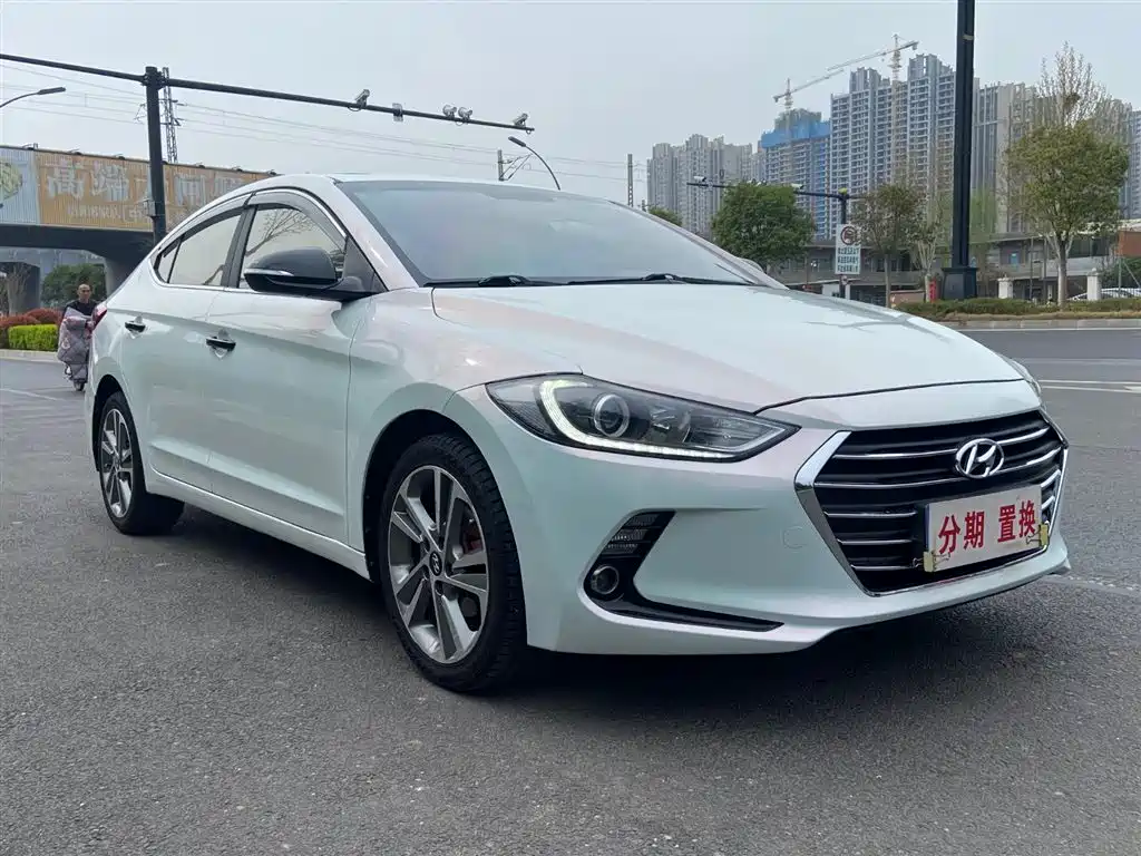 HYUNDAI LEAD