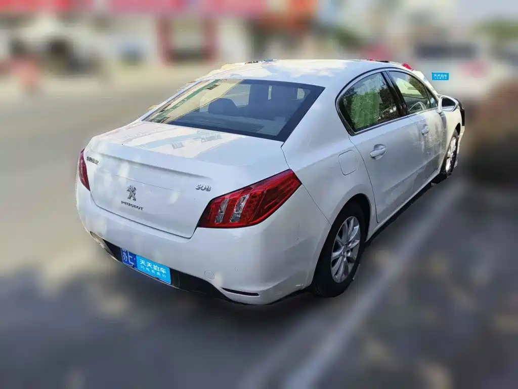 Фото 2 - Peugeot 508
