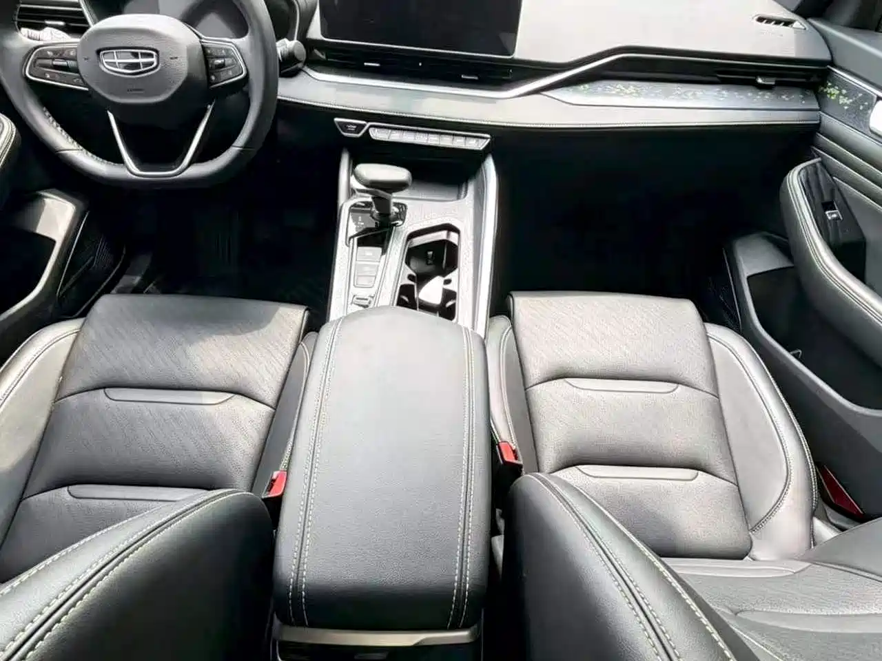 Фото 5 - Geely Preface