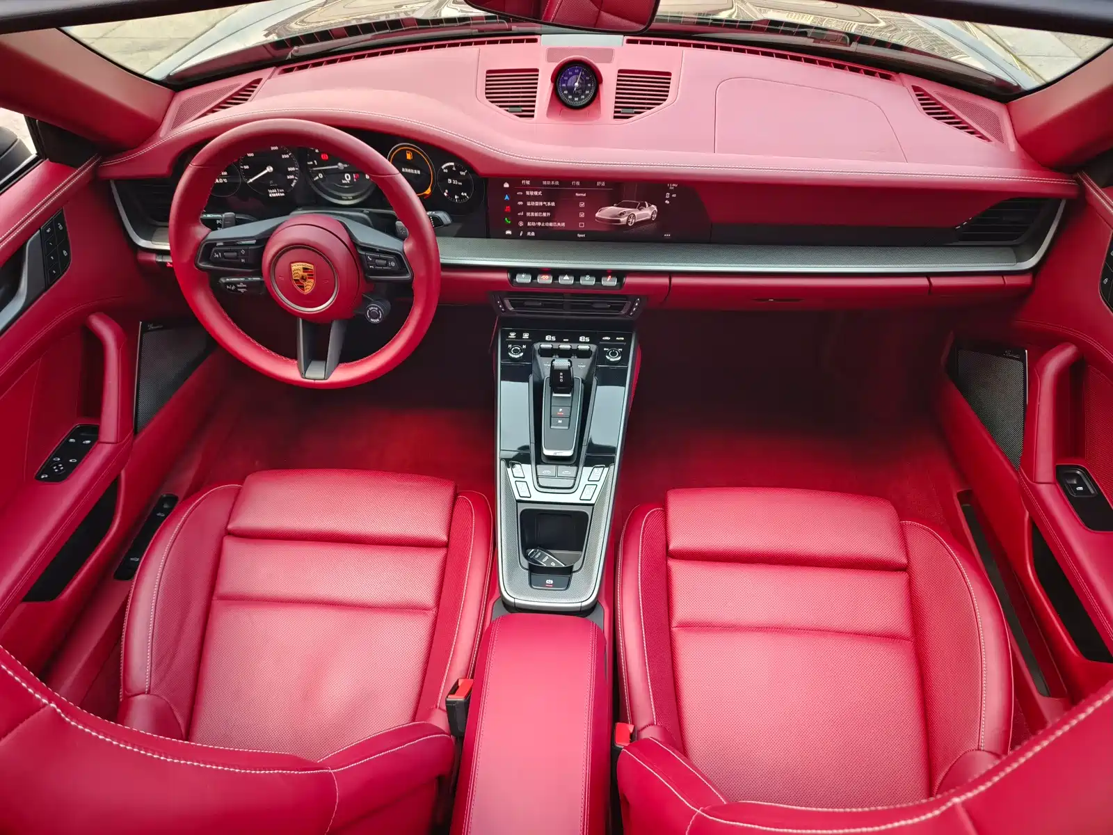 Photo 16 - Porsche 911