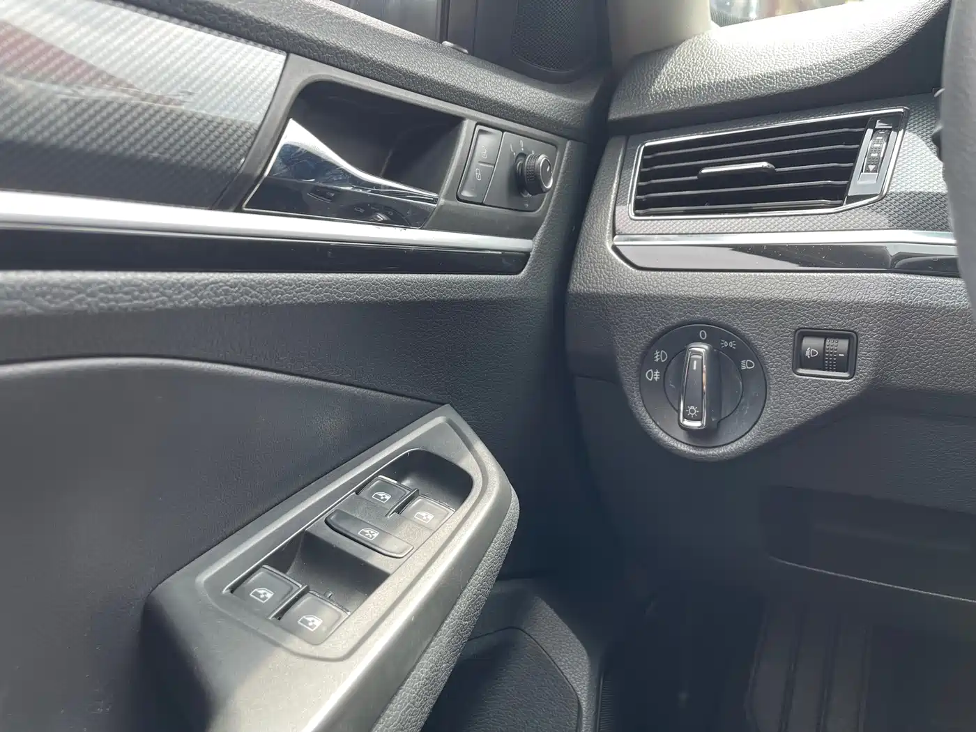 Volkswagen C-TREK 2017 2017 1.6L Automatic Comfort