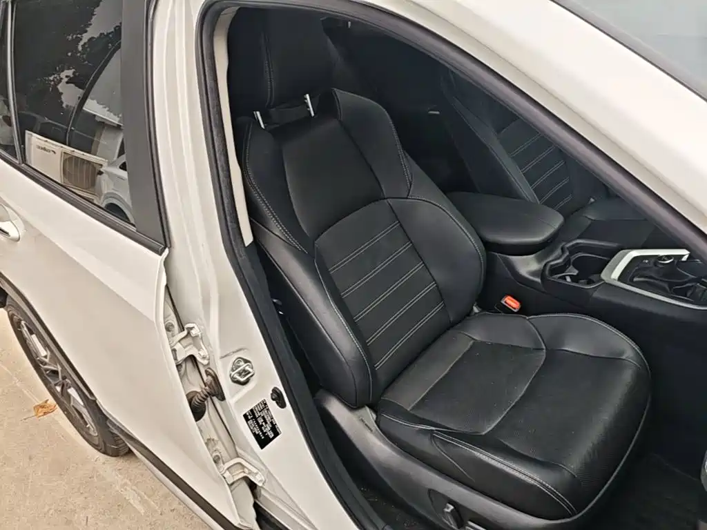 Фото 25 - Toyota Wildlander