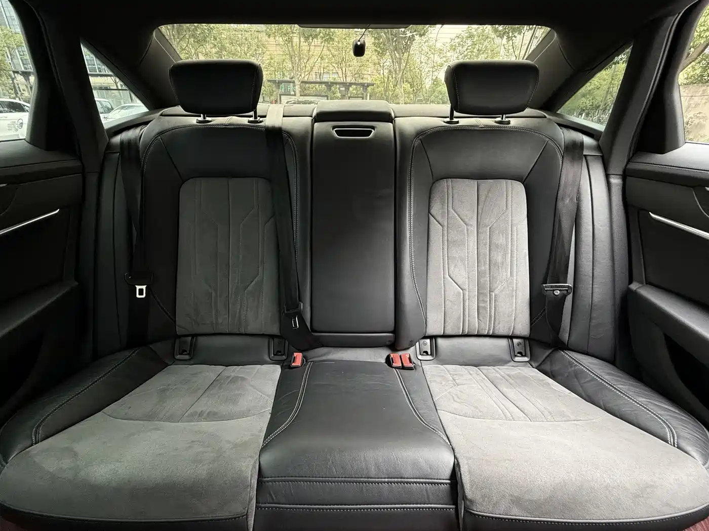 Audi A6L 2023 45 TFSI quattro Premium Dynamic фото 14