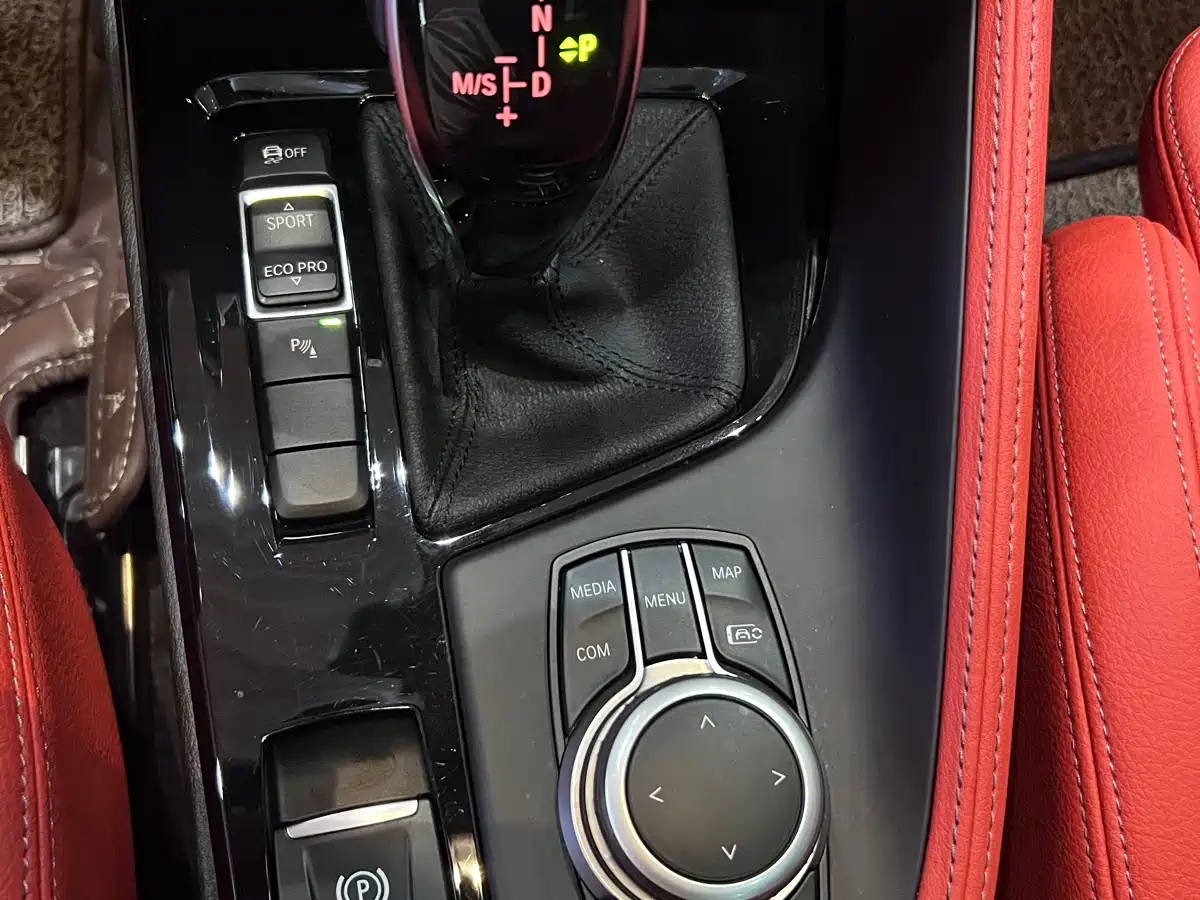 BMW X2 2021 sDrive25i Leading M Sport Package фото 13
