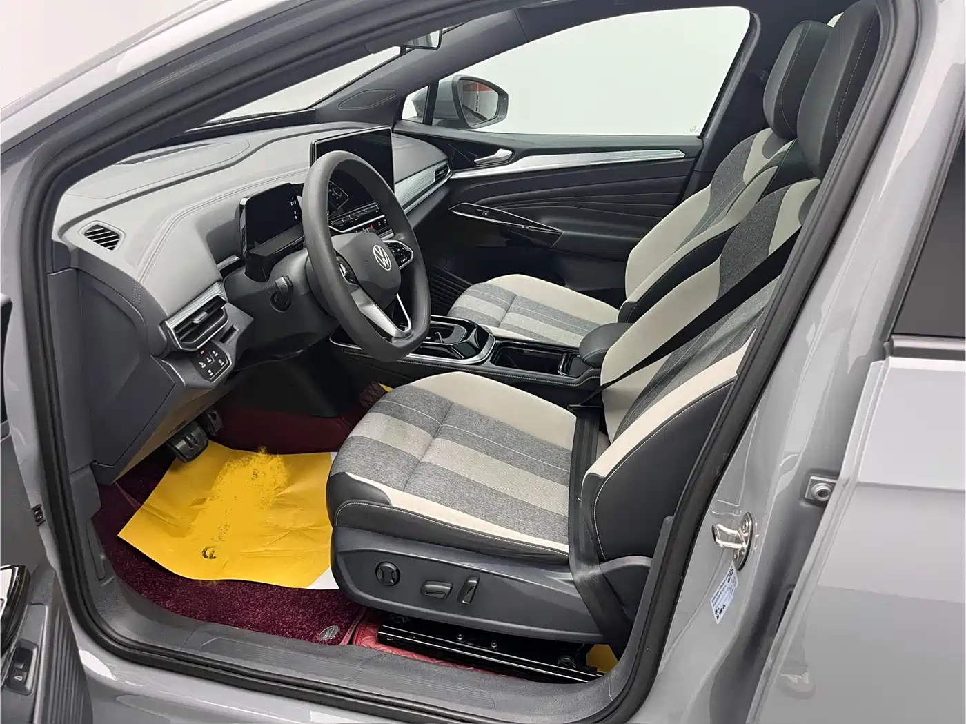 VOLKSWAGEN ID.4 CROZZ