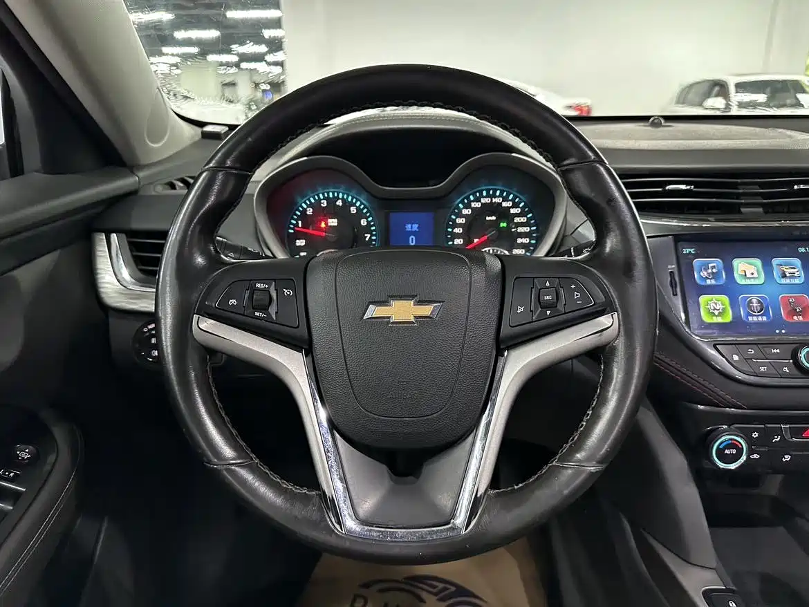 Chevrolet Malibu 2018 530T Automatic Luxury Edition фото 9