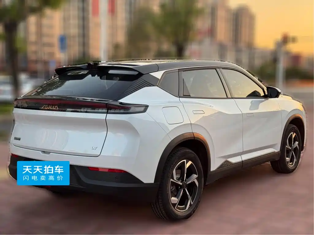 Dongfeng Aeolus Dongfeng Fengshen L7 2026 2025 Model 518 Premium Champion Edition