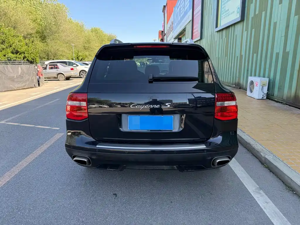 Фото 12 - Porsche Cayenne
