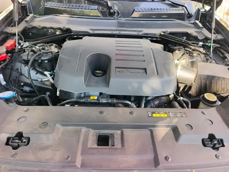 Land Rover Defender 2025 2025 110 3.0T P400 -Dynamic HSE