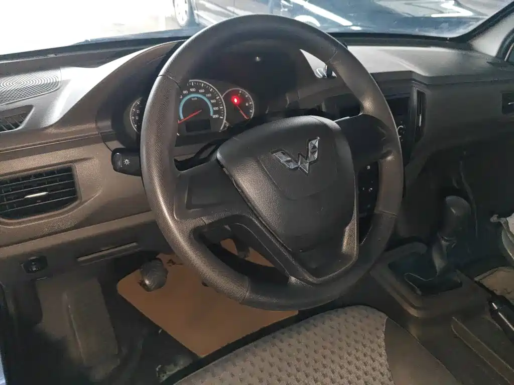 Wuling Motors Wuling Rongguang New Truck 2023 2021 Model 1.8L Basic Single Cab Dual Rear Wheels LJ479Q6