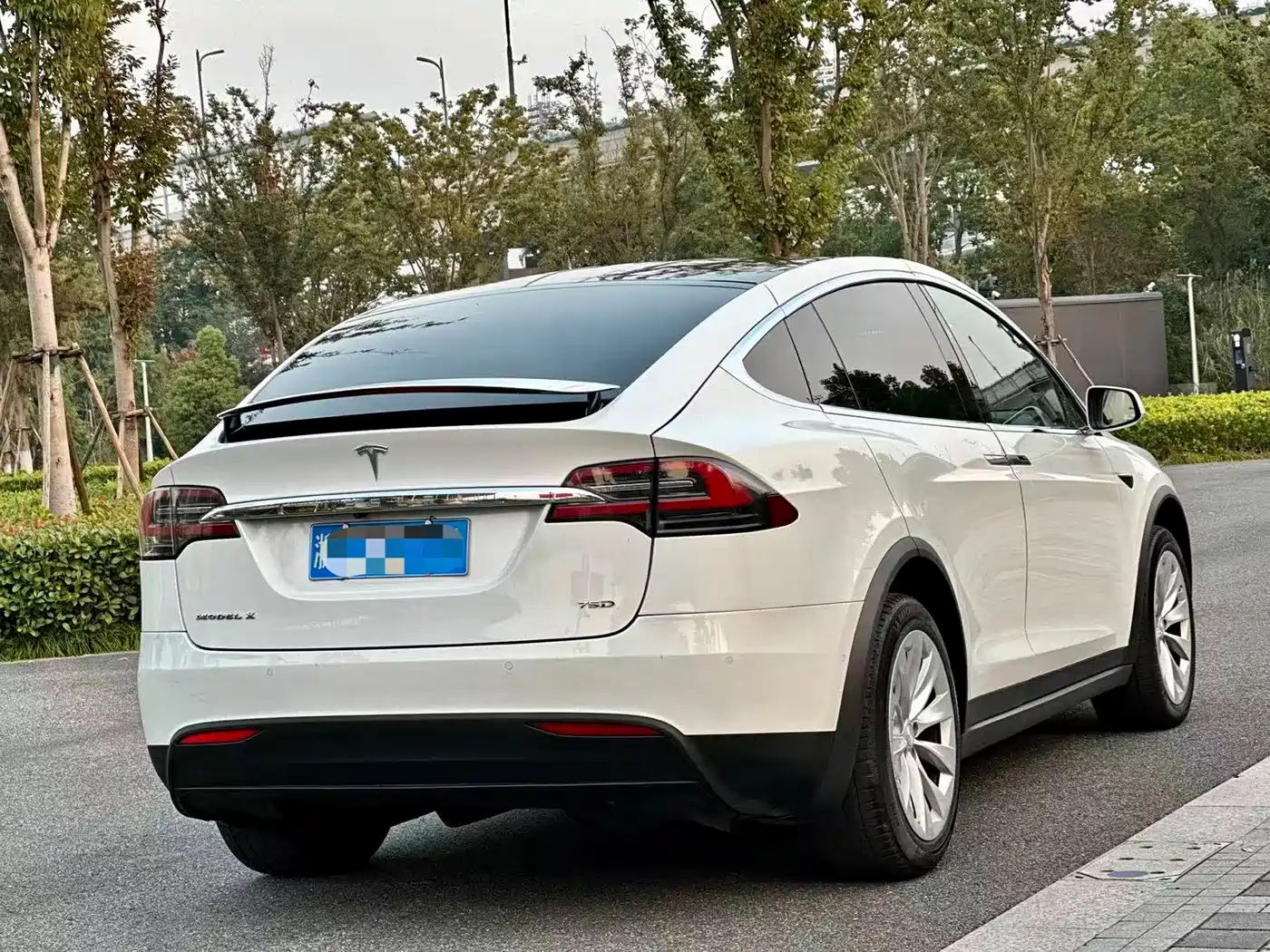 Tesla Model X 2017 2016 Model X 75D