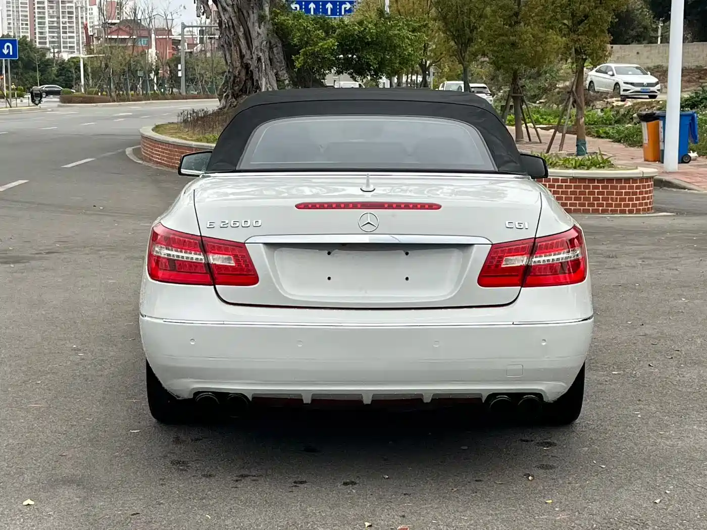 Mercedes-Benz E-Class (Import) 2011 E 260 CGI Convertible фото 8