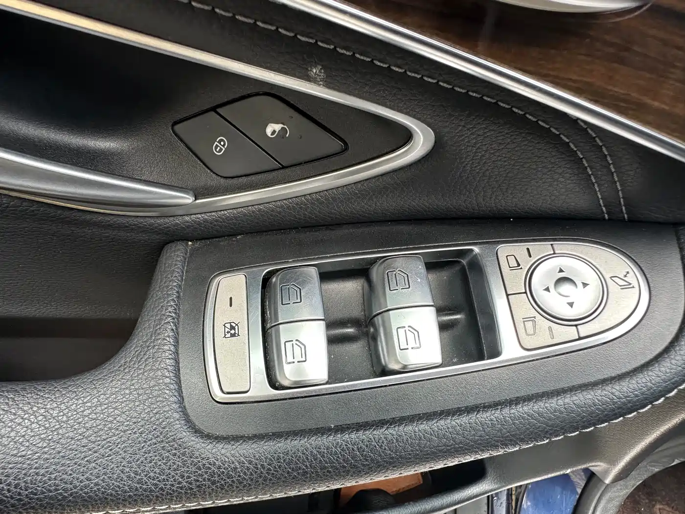Mercedes-Benz GLC 2017 GLC 260 4MATIC Dynamic фото 18