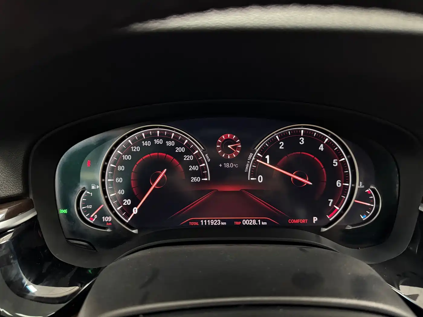 BMW 5 Series 2018 528Li Launch Special Edition фото 14