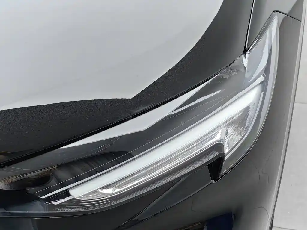 Фото 7 - Buick Envision S
