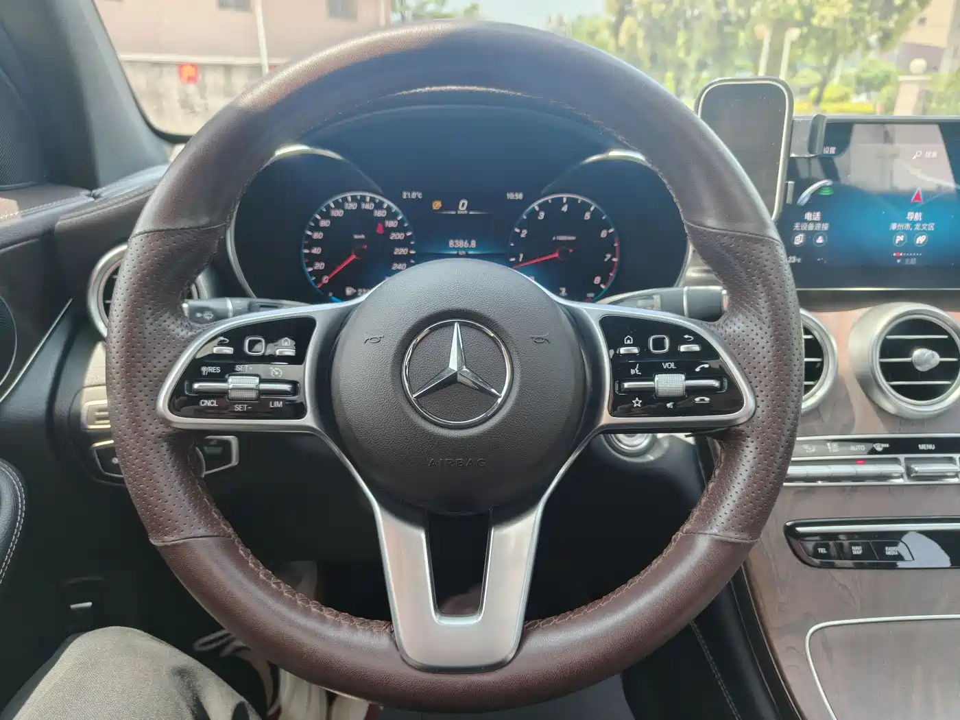 Mercedes-Benz GLC 2020 Facelift GLC 260 L 4MATIC Luxury фото 15