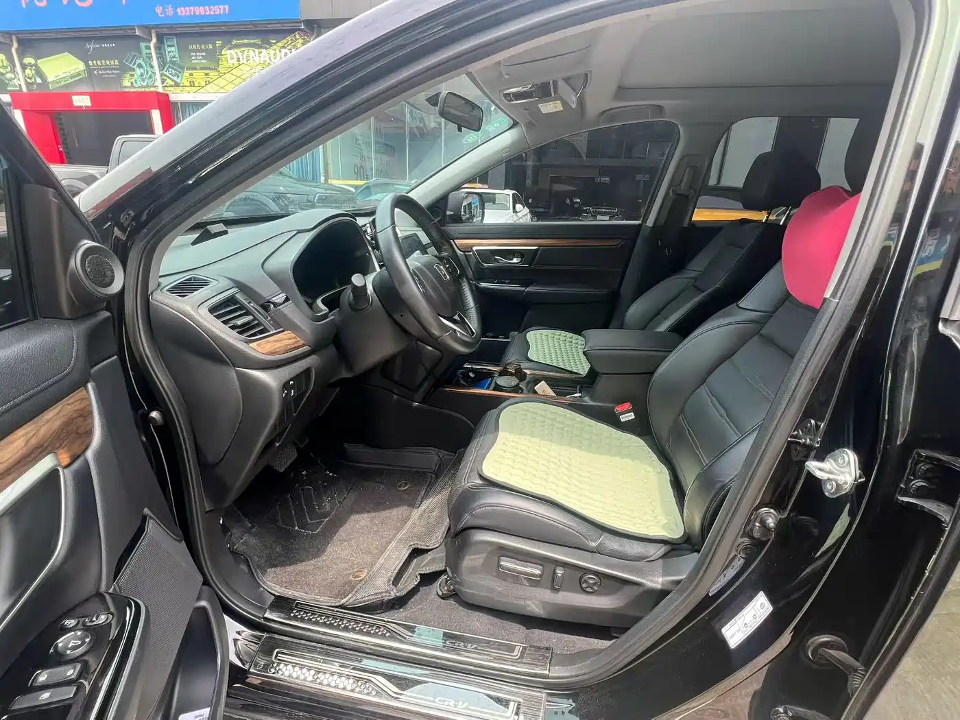 Фото 6 - Honda CR-V