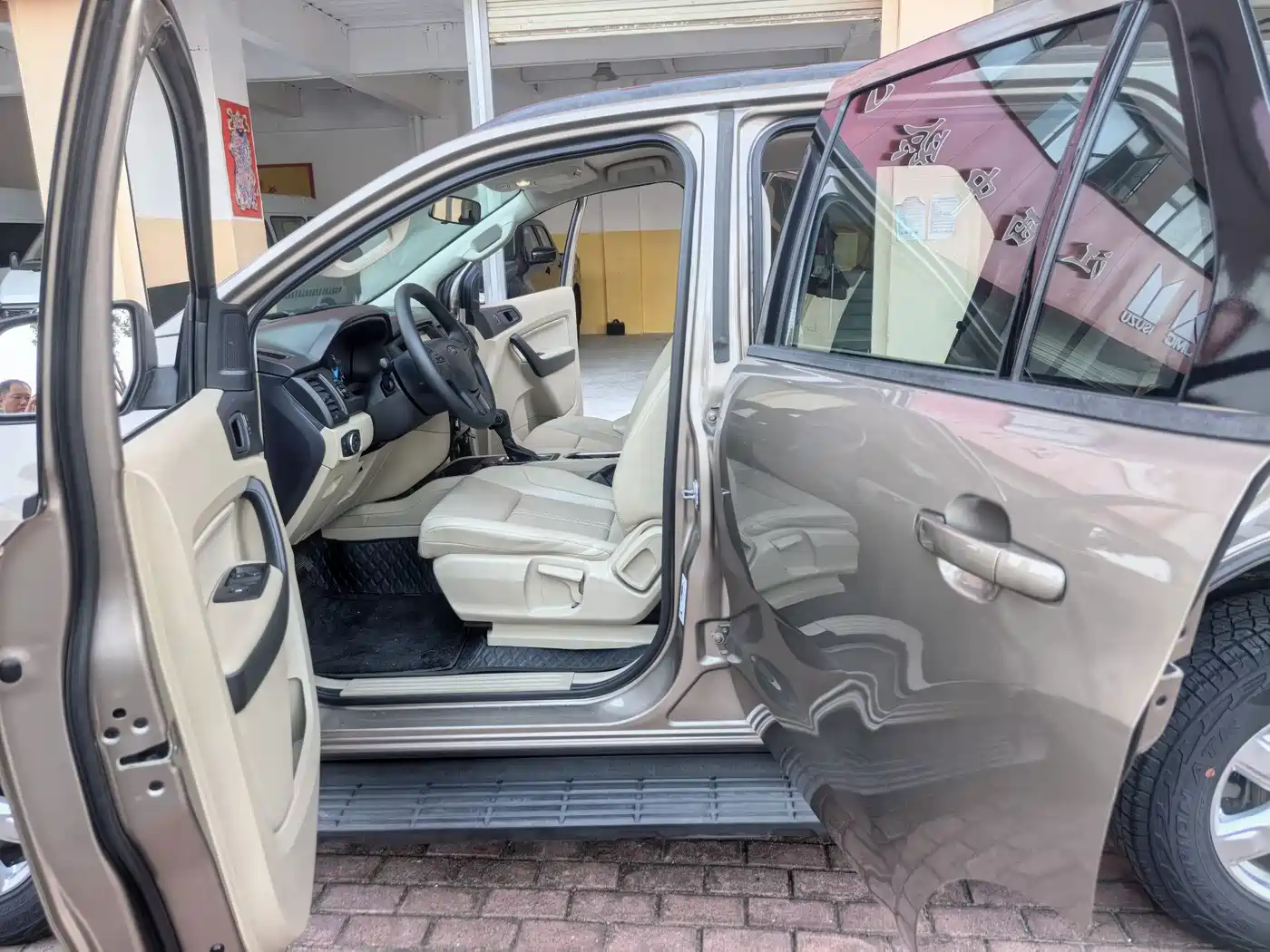 Ford Everest 2021 2020 2.3T Gasoline Automatic 4WD Elite 5-seater