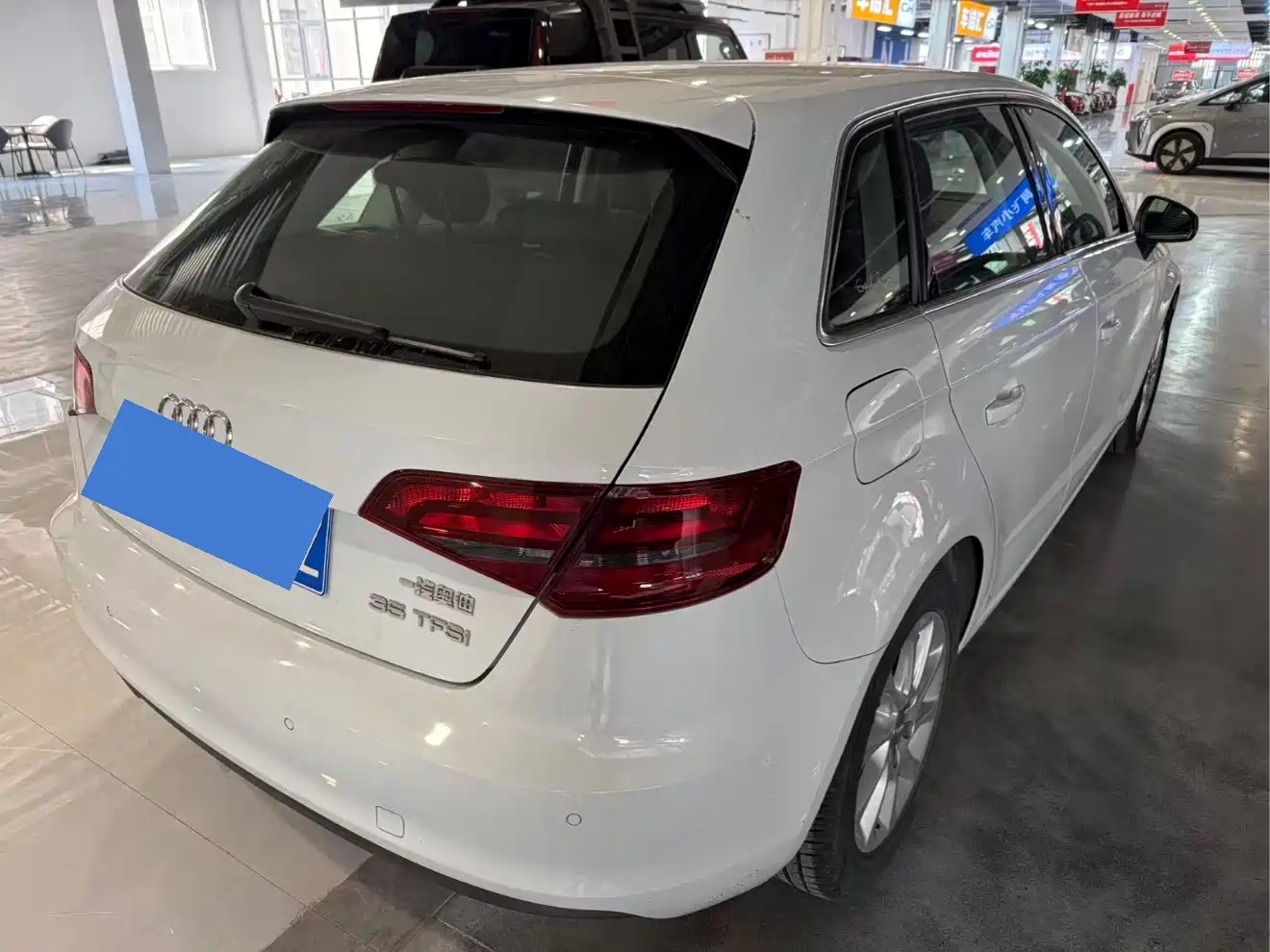 Audi A3 2016 Sportback 35 TFSI Progressive фото 3