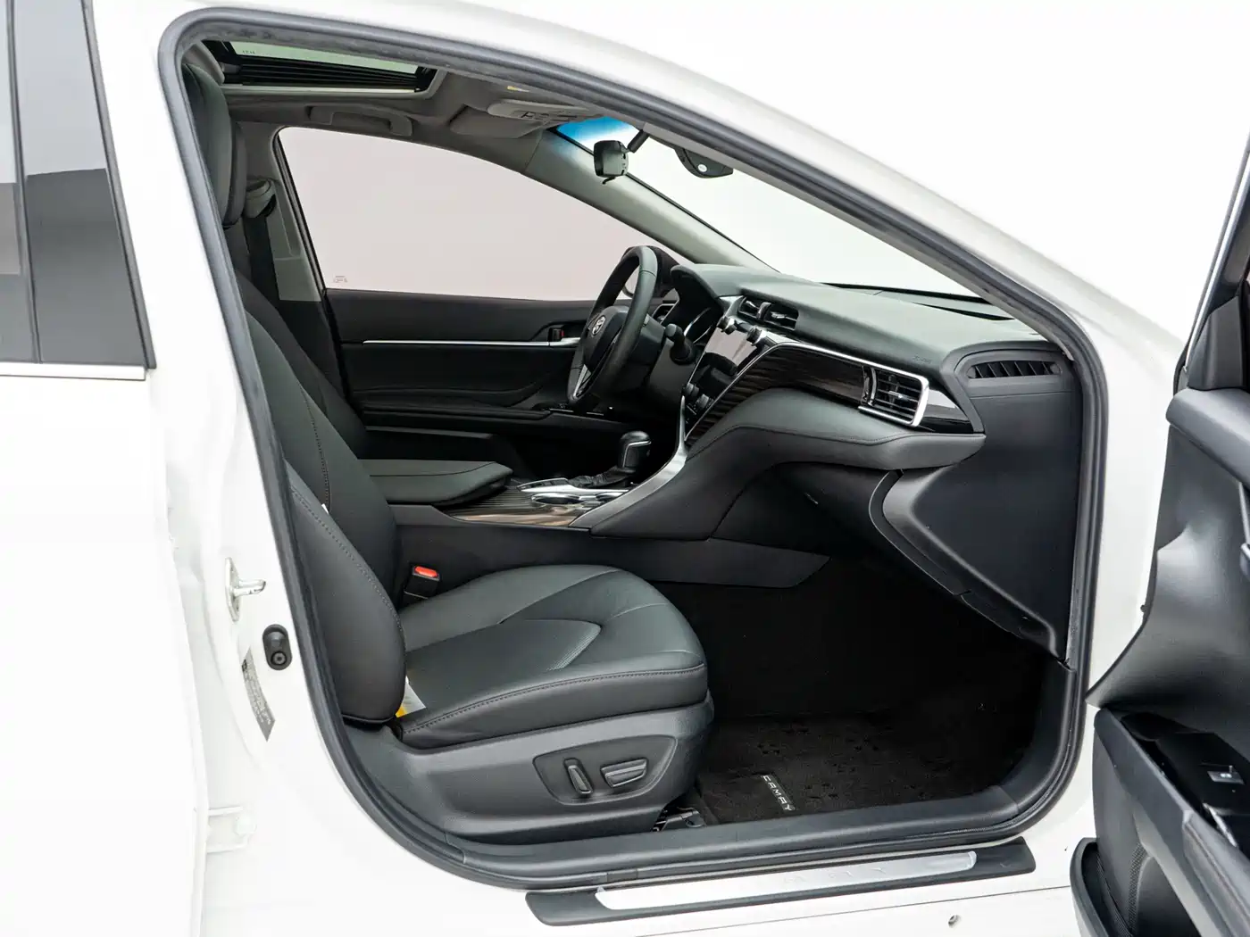 Toyota Camry 2019 Facelift 2.0G Luxury Edition фото 11