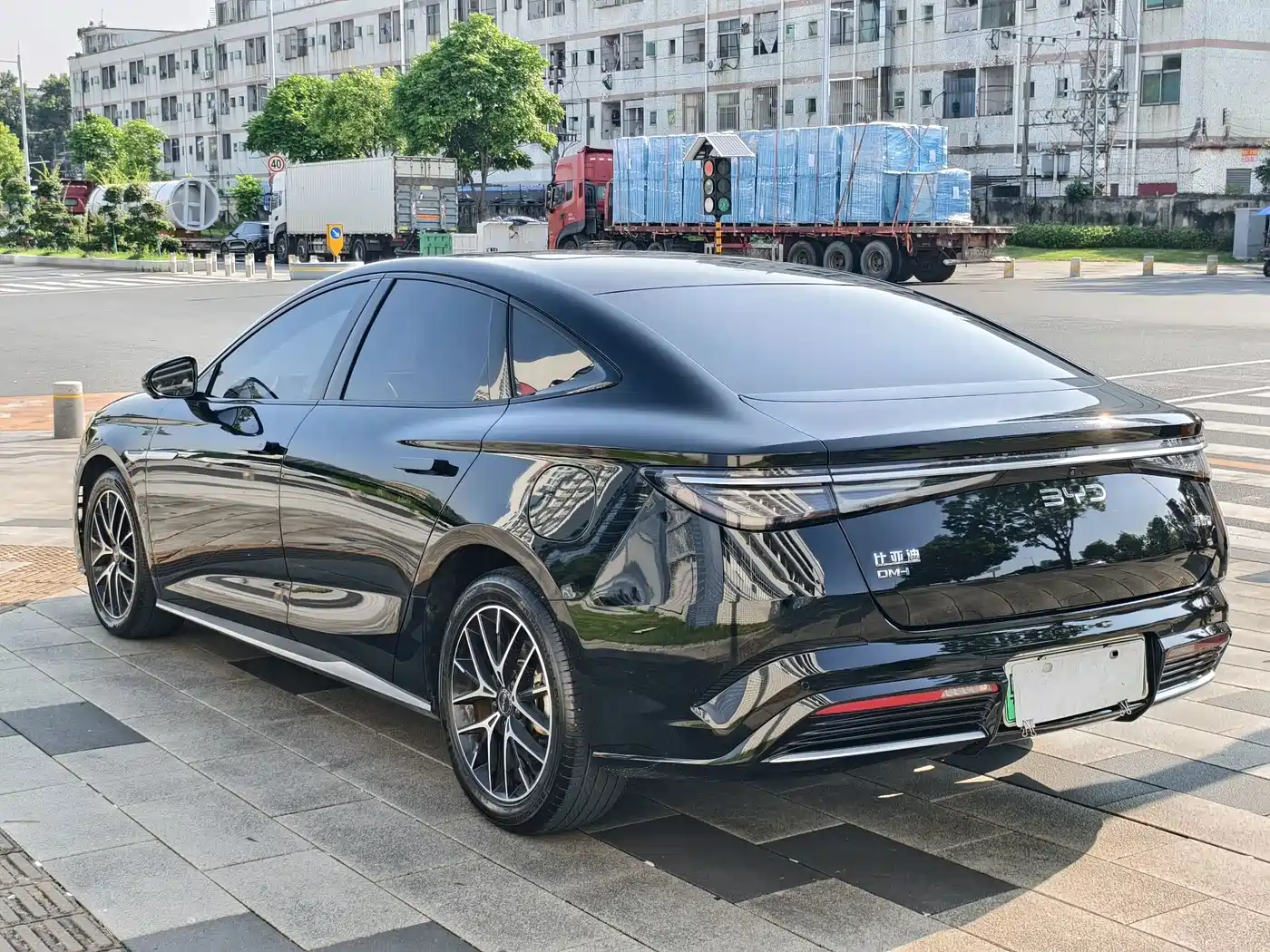 BYD Seal 07 DM-i 2024 2025 Model DM-i 1.5L 125km Luxury