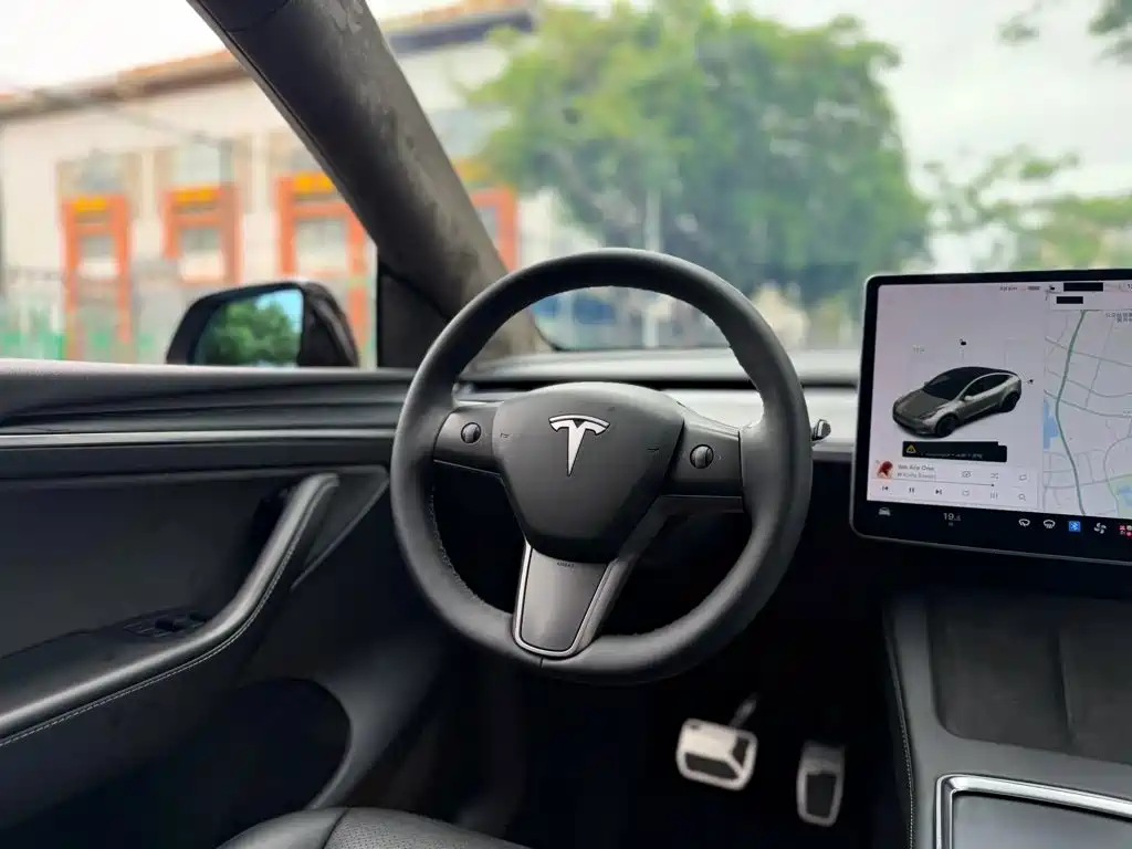 Фото 7 - Tesla Model Y