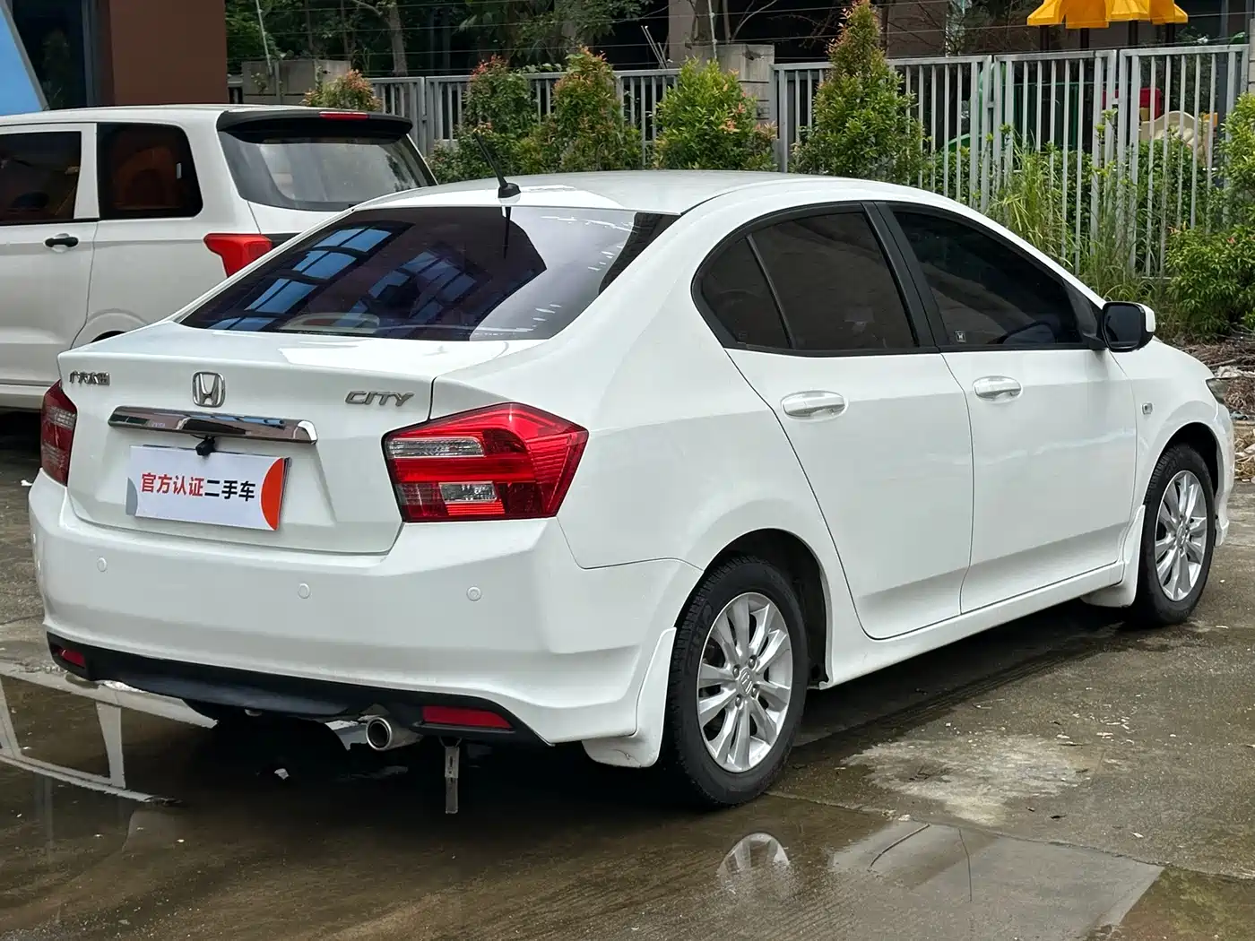 Honda City Classic 2014 2014 Trend 1.5L Automatic Elite Edition