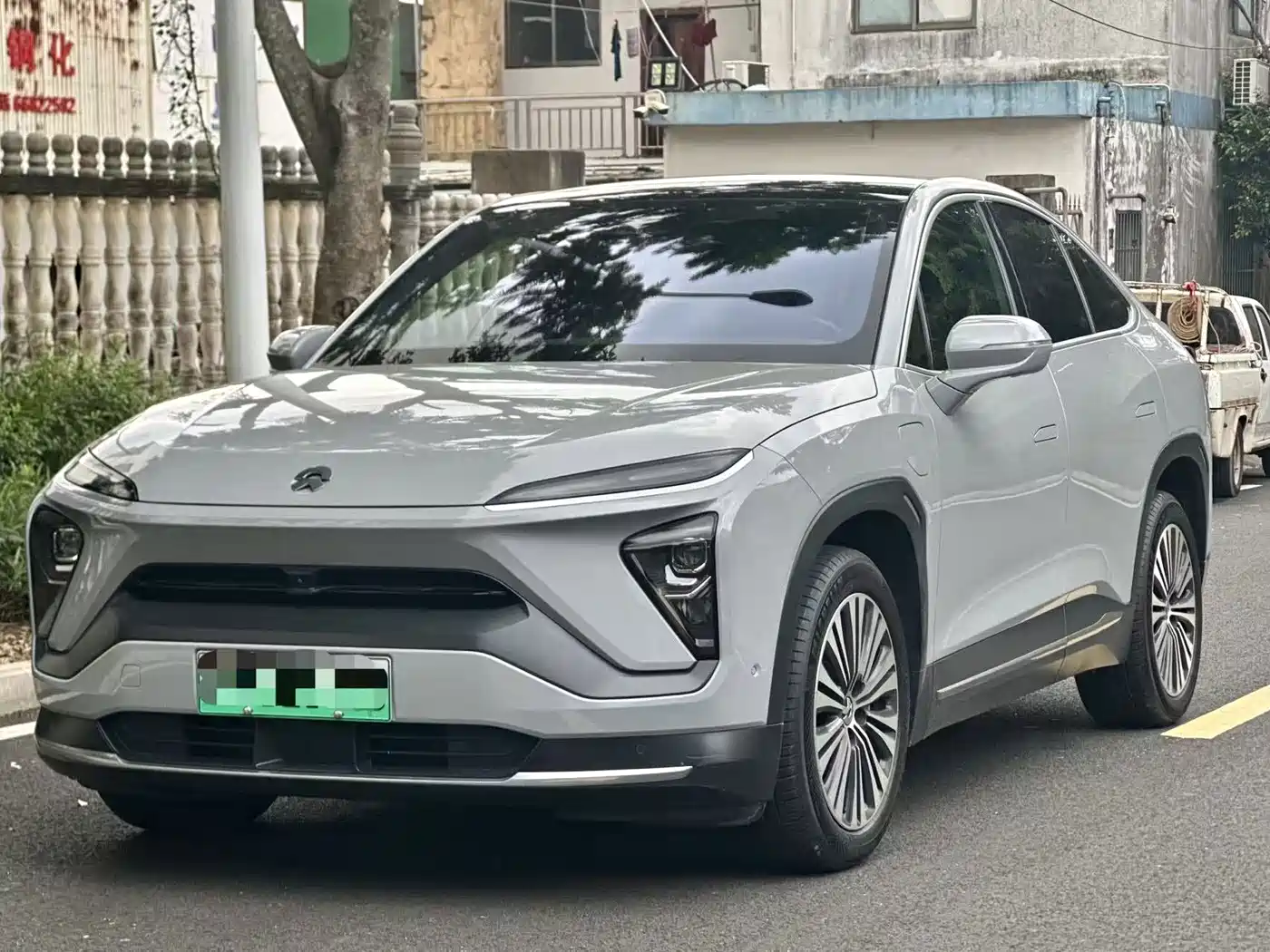 Фото 1 - NIO EC6