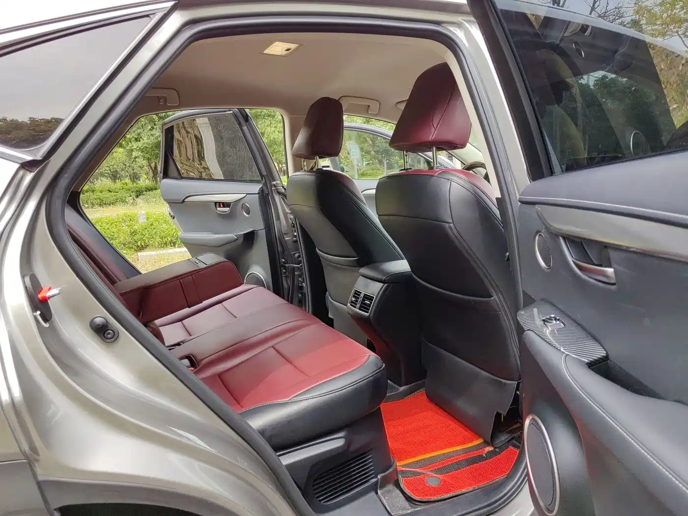 Photo 16 - Lexus NX