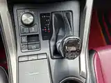 Фото 30 - Lexus NX