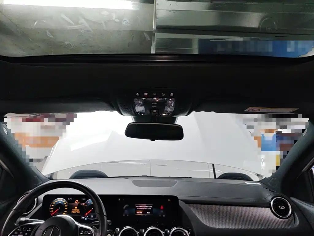 Mercedes-Benz GLA 2023 2023 GLA 200