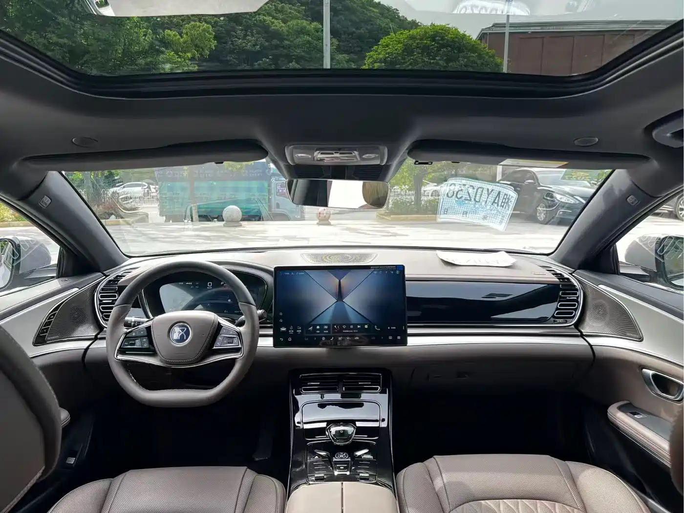 BYD Han 2025 DM-i Smart Driving Edition 125KM LiDAR Flagship фото 10