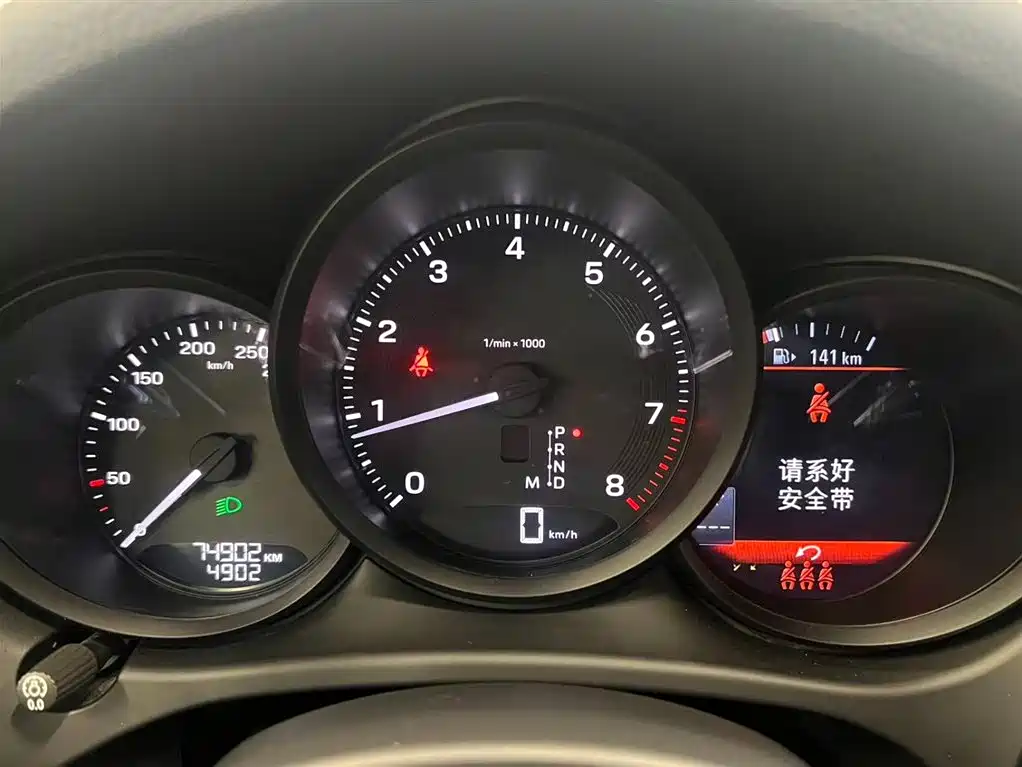 Porsche Macan 2022 Macan 2.0T фото 13