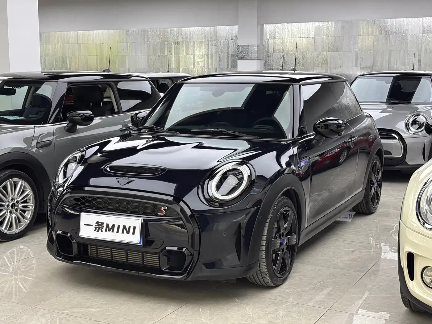 MINI MINI 2024 2023 2.0T COOPER S Purple Night Escape Special Edition
