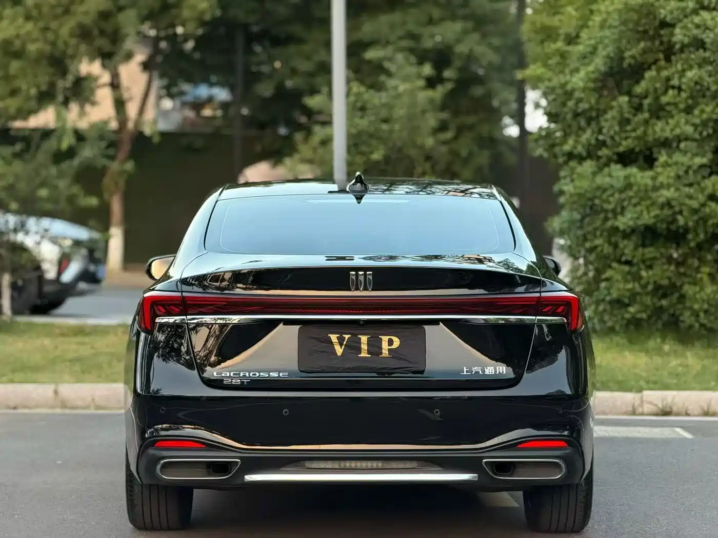 Buick LaCrosse 2023 28T Premium Edition фото 2
