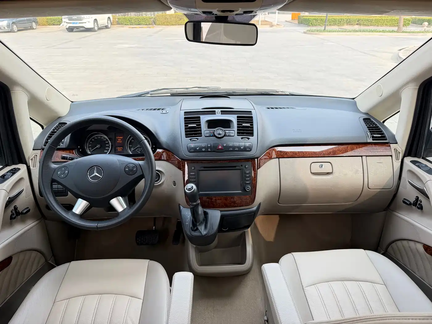 Mercedes-Benz Viano 2013 3.5L Haochi Edition фото 10