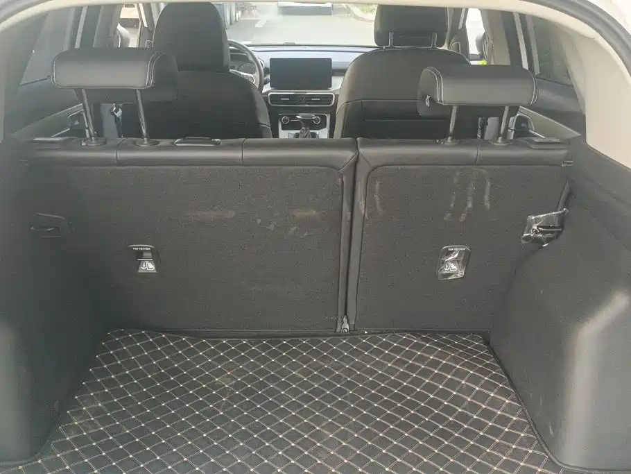 Geely Coolray 2025 2025 1.5L CVT Super Edition