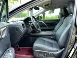 Фото 8 - Lexus RX