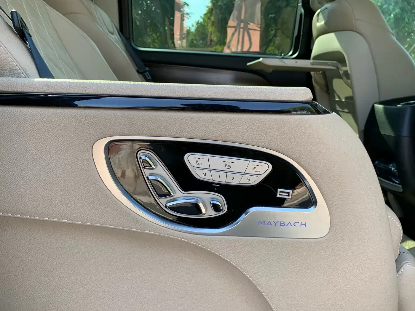 Mercedes-Benz V-Class 2022 V 260 Prestige Edition фото 30