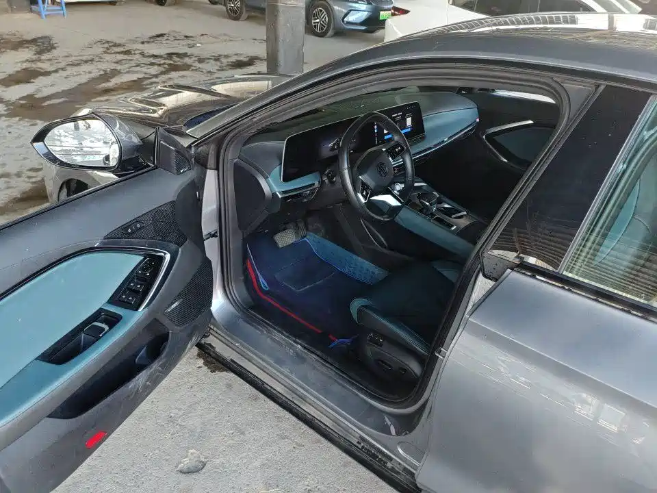 MG MG7 2025 2025 2.0T Trophy+ Super Smart Driving Edition