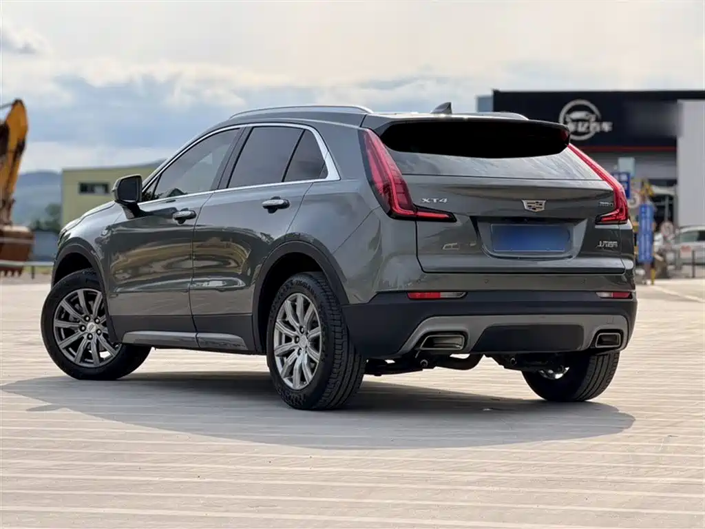 Cadillac XT4 2018 28T FWD Leading Edition фото 18