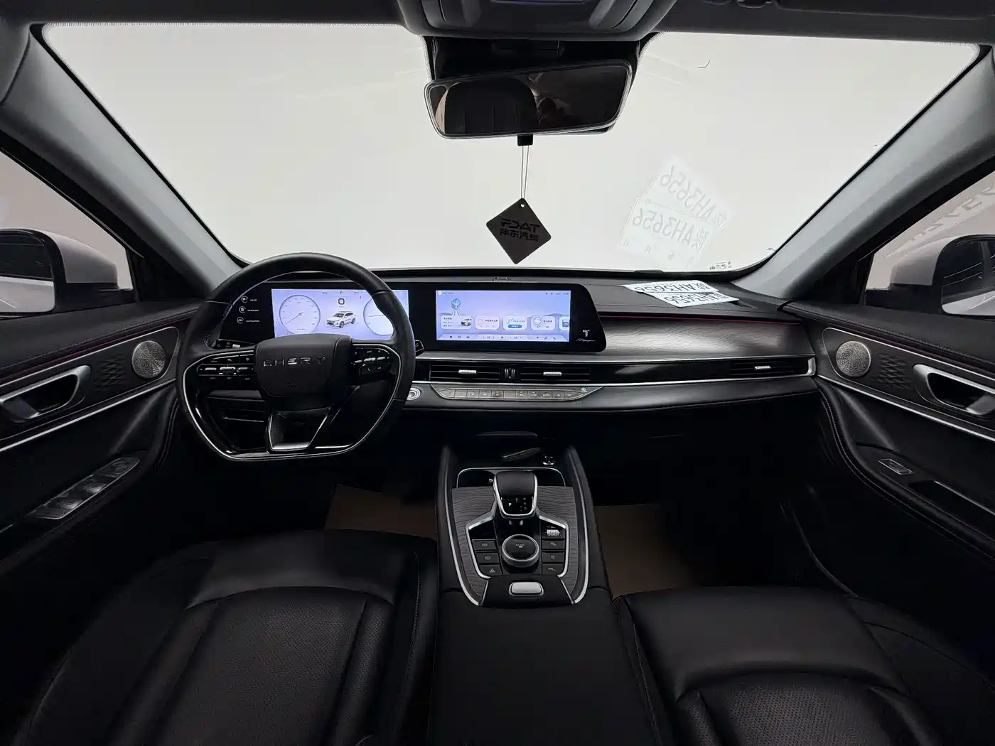 Chery Tiggo 8 PRO 2025 2025 290T 2WD Luxury Edition