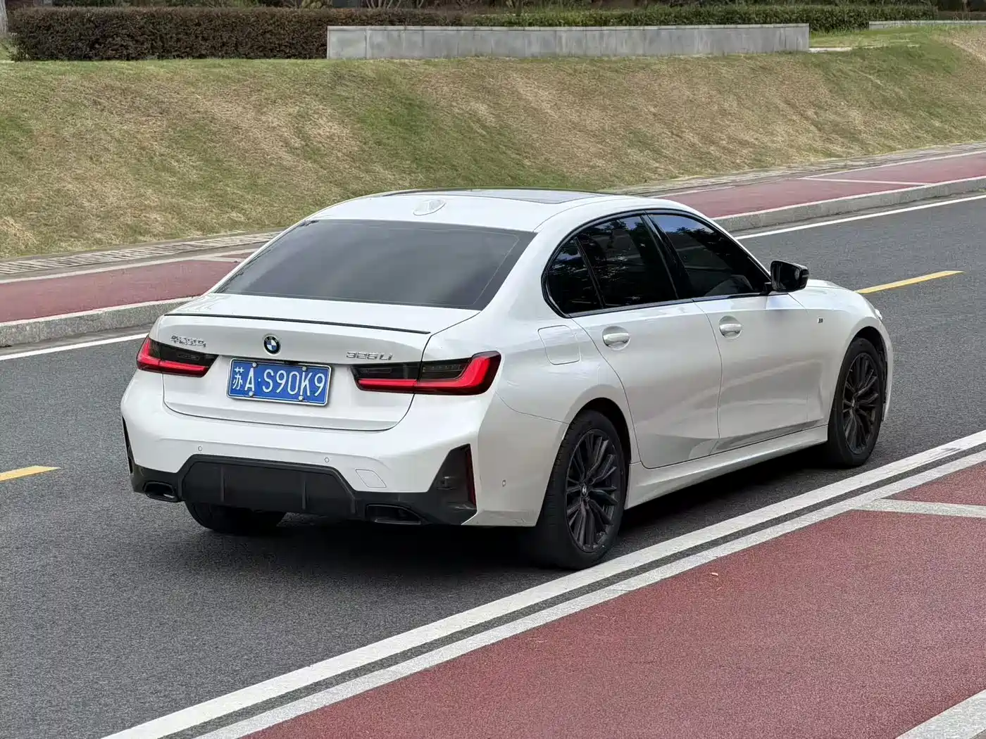 Фото 4 - BMW 3 Series