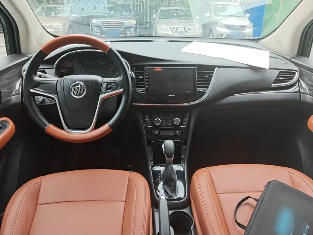 Photo 10 - Buick Encore